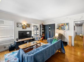 367 41st St, Oakland CA 94609