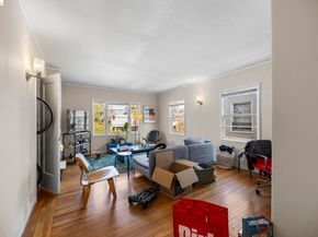 367 41st St, Oakland CA 94609