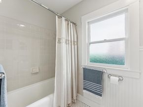 2832 Monticello Ave, Oakland CA 94619