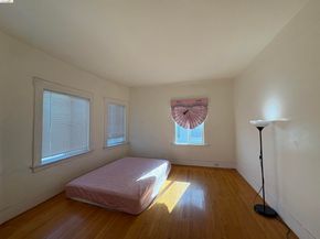 2021 Mitchell St, Oakland CA 94601