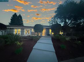 56 Bates Blvd, Orinda CA 94563