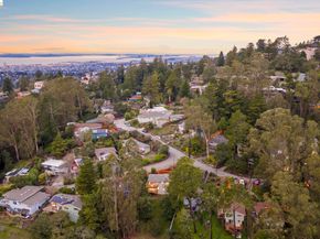 2 Cortez Ct, Oakland CA 94611