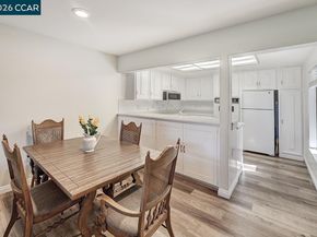 2724 Tice Creek Dr 2, Walnut Creek CA 94595