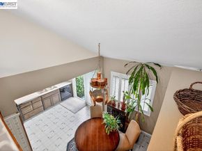 26589 Colette St, Hayward CA 94544