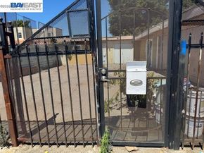 22622 2nd Street, Hayward CA 94541