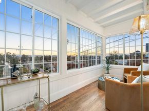 8301 Ney Ave, Oakland CA 94605