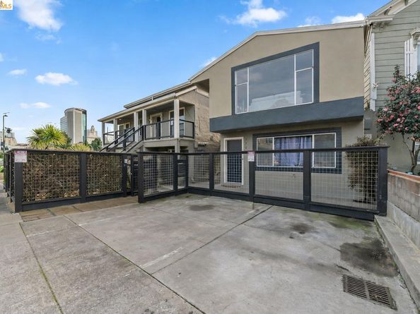 779 17th St, Oakland CA 94612