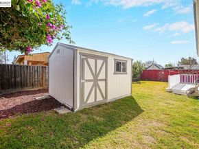 2038 Hartnell St, Union City CA 94587