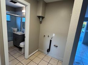 1840 90th Avenue, Oakland CA 94603