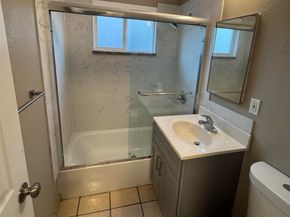 1840 90th Avenue, Oakland CA 94603