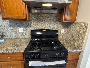 1840 90th Avenue, Oakland CA 94603