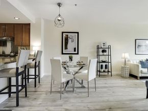 423 7Th St 208, Oakland CA 94607