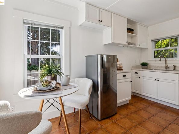 1642 10Th St, Berkeley CA 94710