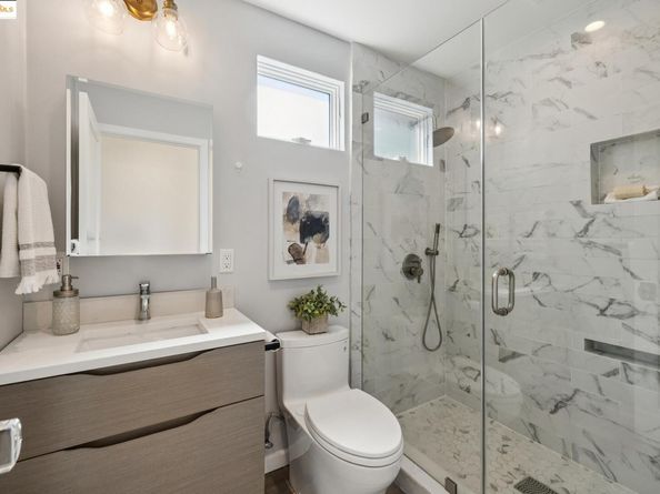 1642 10Th St, Berkeley CA 94710