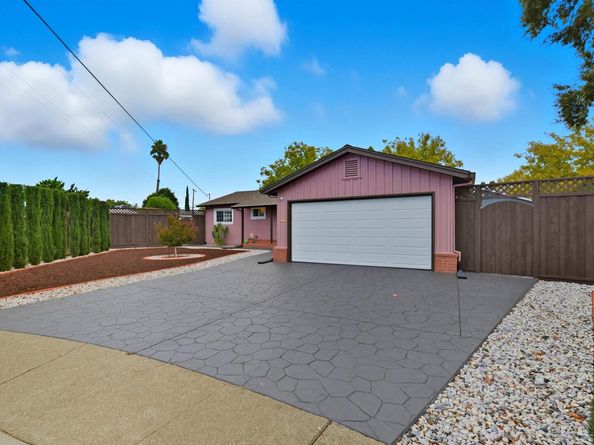 3861 Maplewood Ct, Concord CA 94519