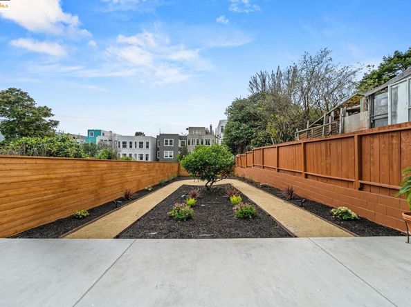 1945 Fulton St, San Francisco CA 94117