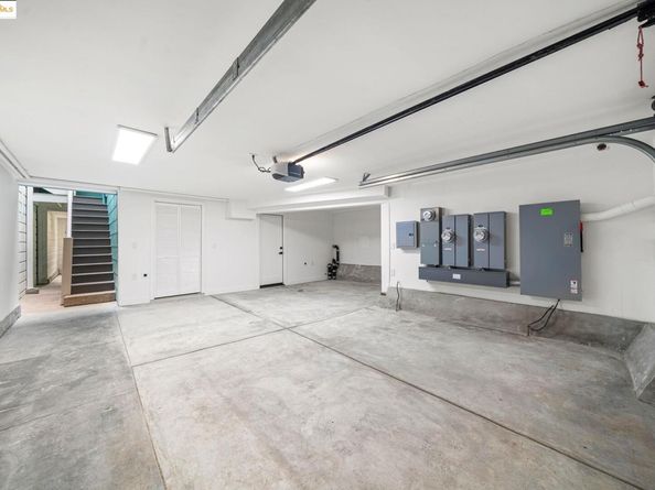 1945 Fulton St, San Francisco CA 94117