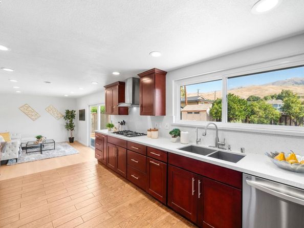 48346 Cottonwood St, Fremont CA 94539