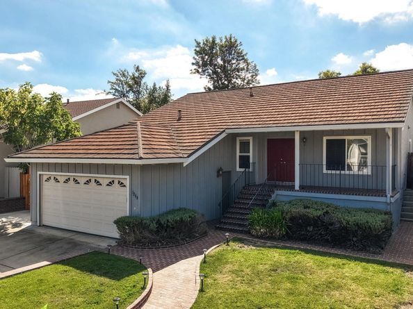 1208 Pinecrest Dr, Concord CA 94521