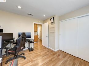 1208 Pinecrest Dr, Concord CA 94521