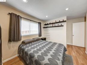 1208 Pinecrest Dr, Concord CA 94521