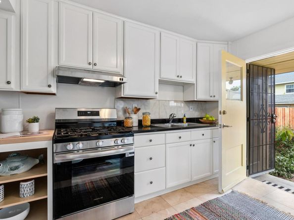 219 Cypress Street K, Alameda CA 94501