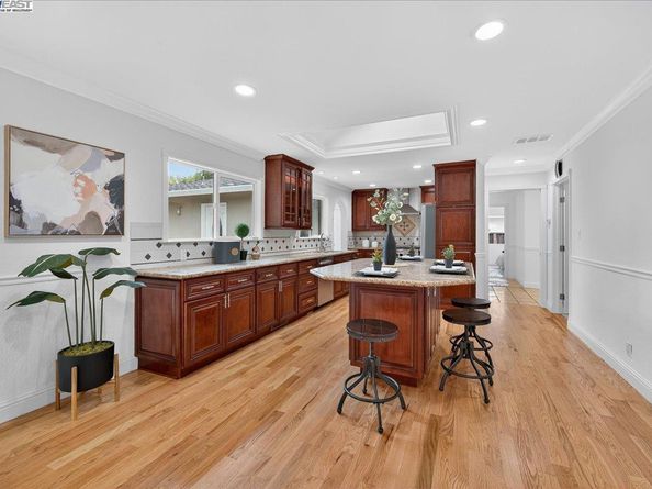 2320 Sandpiper Way, Pleasanton CA 94566