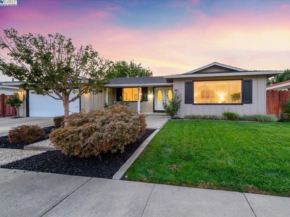 2320 Sandpiper Way, Pleasanton CA 94566