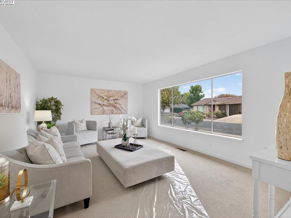 2320 Sandpiper Way, Pleasanton CA 94566