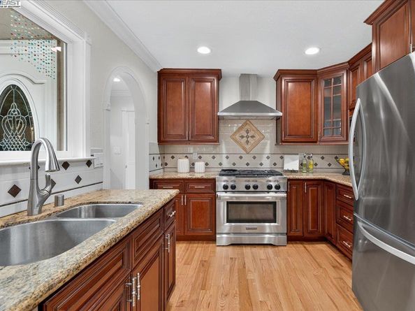 2320 Sandpiper Way, Pleasanton CA 94566