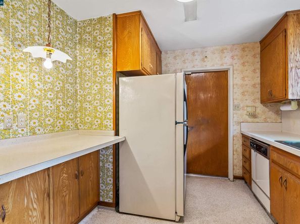 1007 Pleasant Valley Dr, Pleasant Hill CA 94523