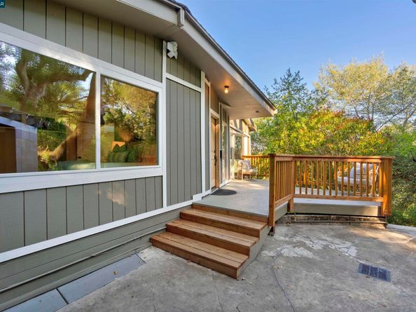 33 Marston Rd, Orinda CA 94563