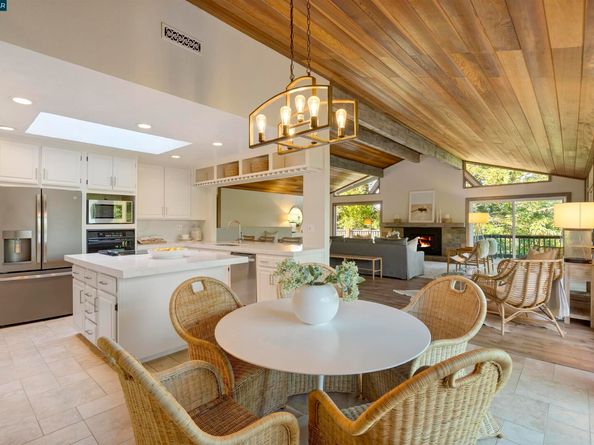 33 Marston Rd, Orinda CA 94563