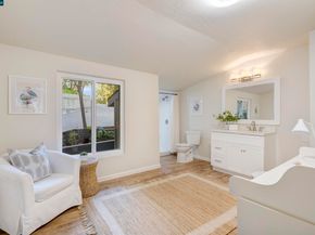 33 Marston Rd, Orinda CA 94563