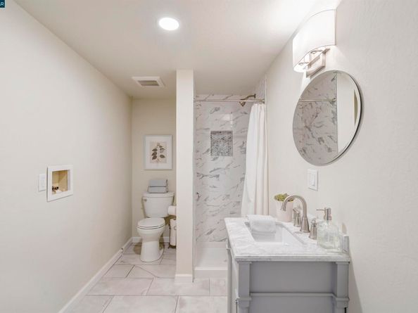 33 Marston Rd, Orinda CA 94563
