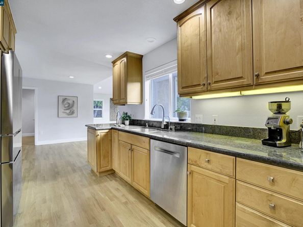 1430 Piedra Dr, Walnut Creek CA 94597