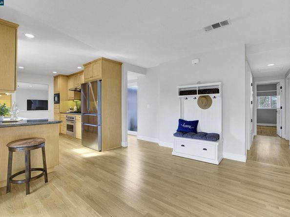 1430 Piedra Dr, Walnut Creek CA 94597