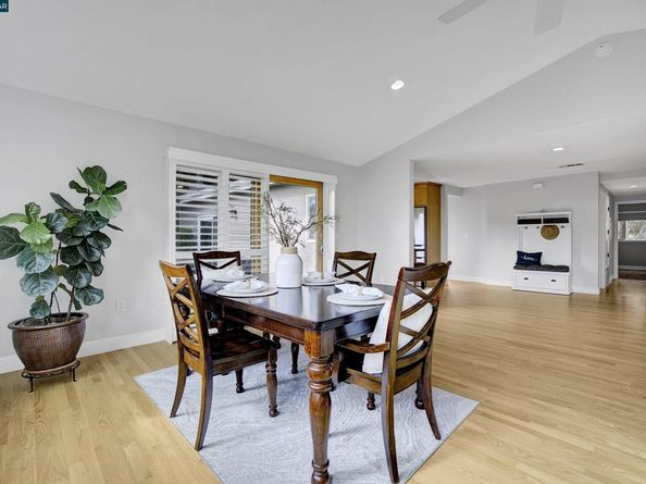 1430 Piedra Dr, Walnut Creek CA 94597