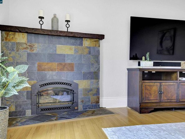1430 Piedra Dr, Walnut Creek CA 94597