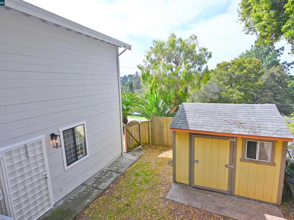 7548 Altura Place, Oakland CA 94605
