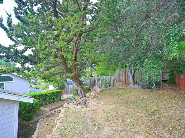 7548 Altura Place, Oakland CA 94605