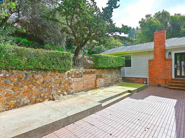 7548 Altura Place, Oakland CA 94605