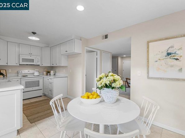 1048 Spring Valley Common, Livermore CA 94551