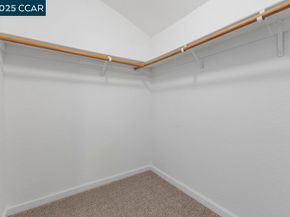 1048 Spring Valley Common, Livermore CA 94551