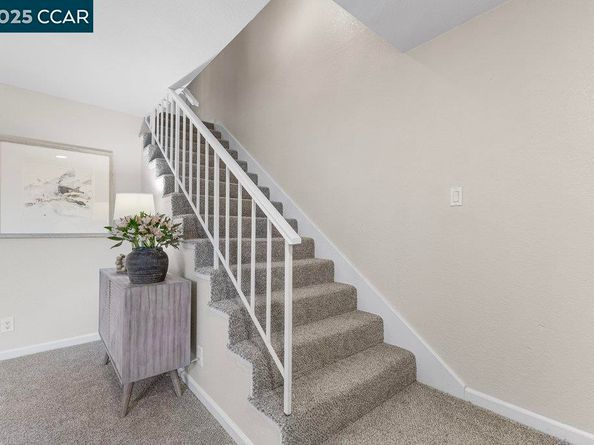 1048 Spring Valley Common, Livermore CA 94551