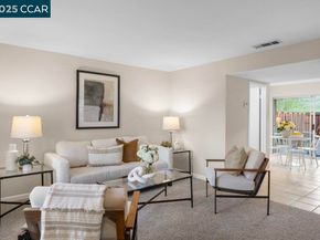 1048 Spring Valley Common, Livermore CA 94551