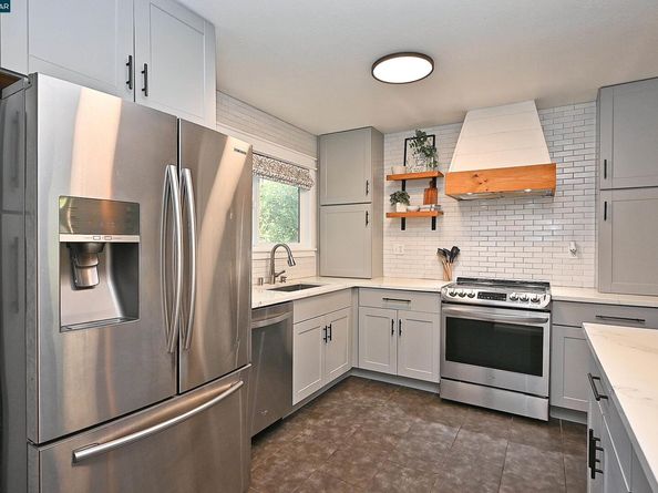 2514 Fern Leaf Ln, Martinez CA 94553