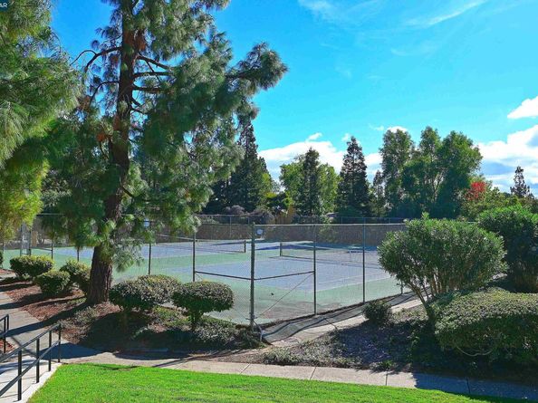 2514 Fern Leaf Ln, Martinez CA 94553