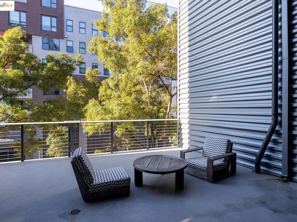 311 Oak Street 829, Oakland CA 94607