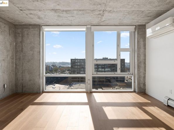 311 Oak Street 829, Oakland CA 94607